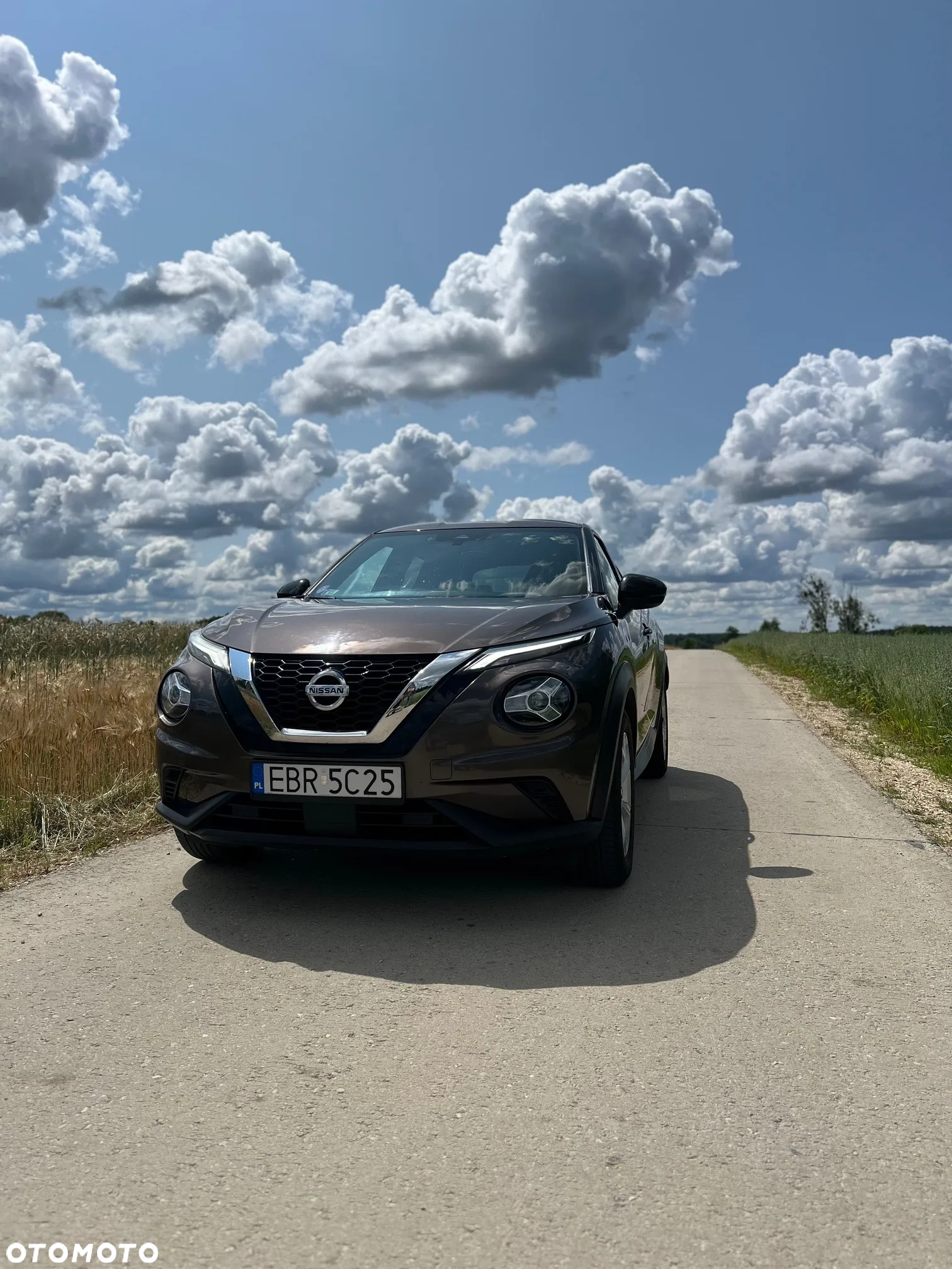 Nissan Juke 1.0 DIG-T N-Connecta - 2