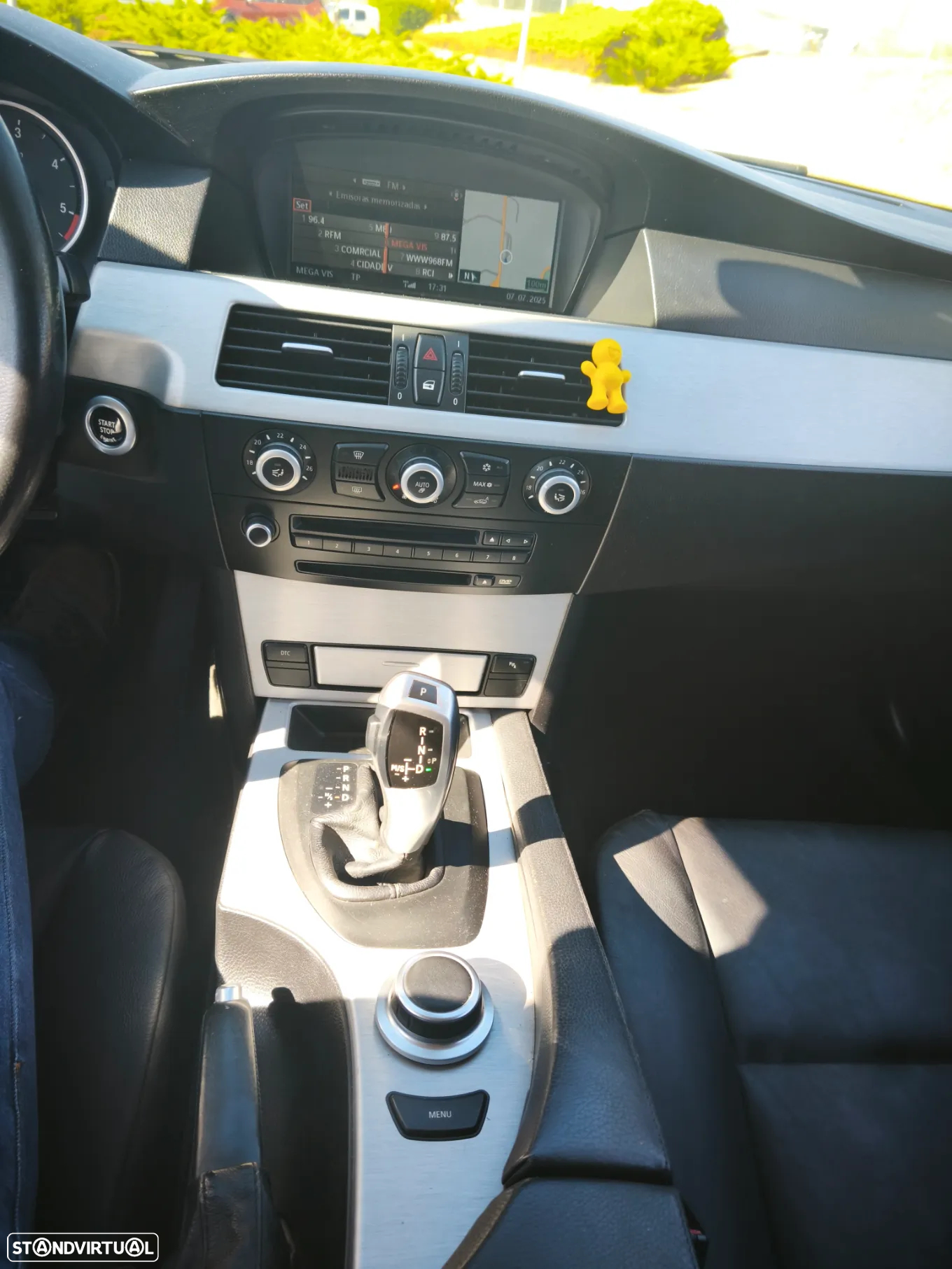 BMW 520 dA Touring - 8