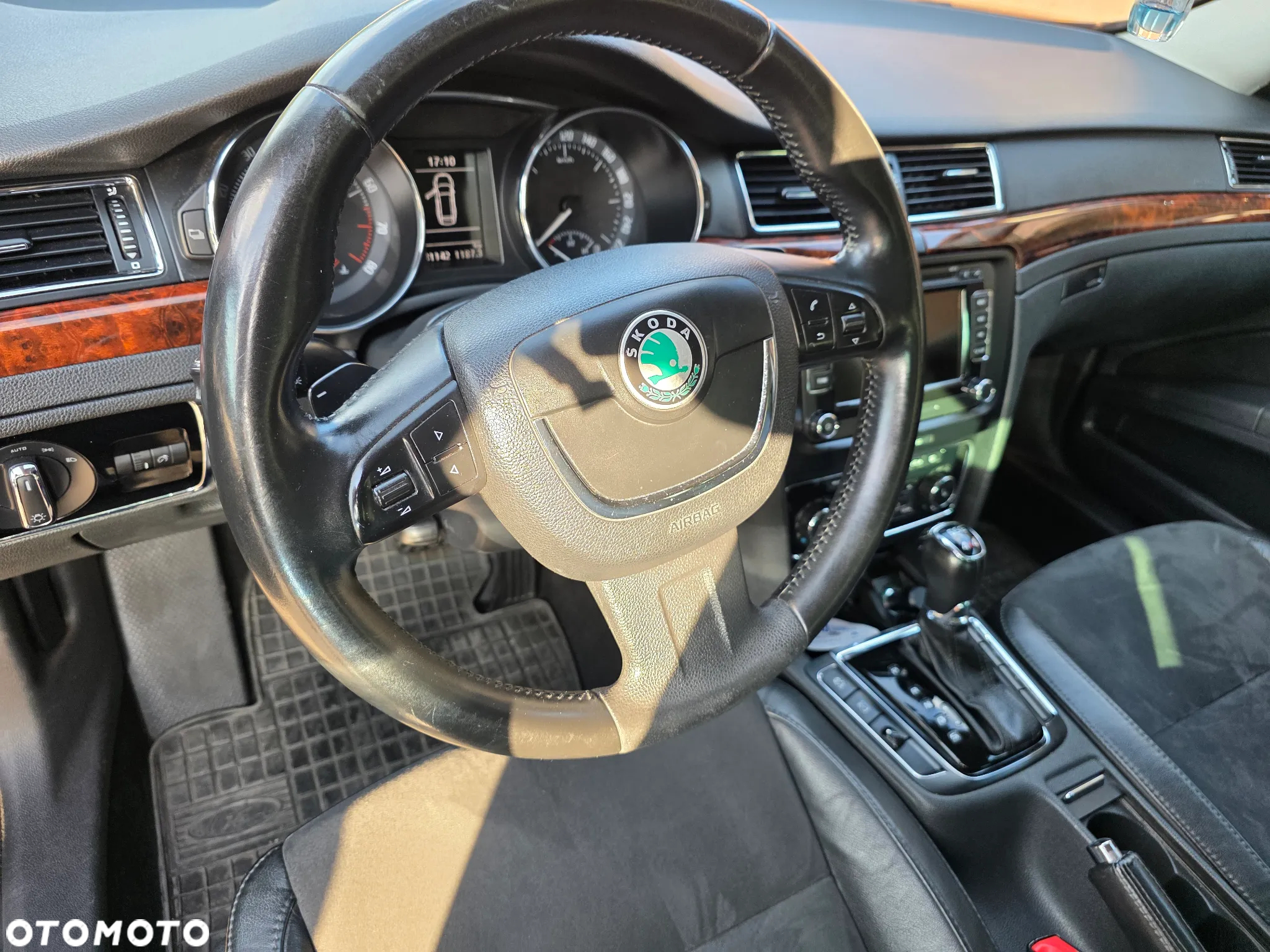 Skoda Superb 3.6 FSI 4x4 Elegance DSG - 5