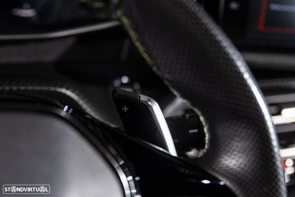 Peugeot 2008 1.2 PureTech GT EAT8 - 24