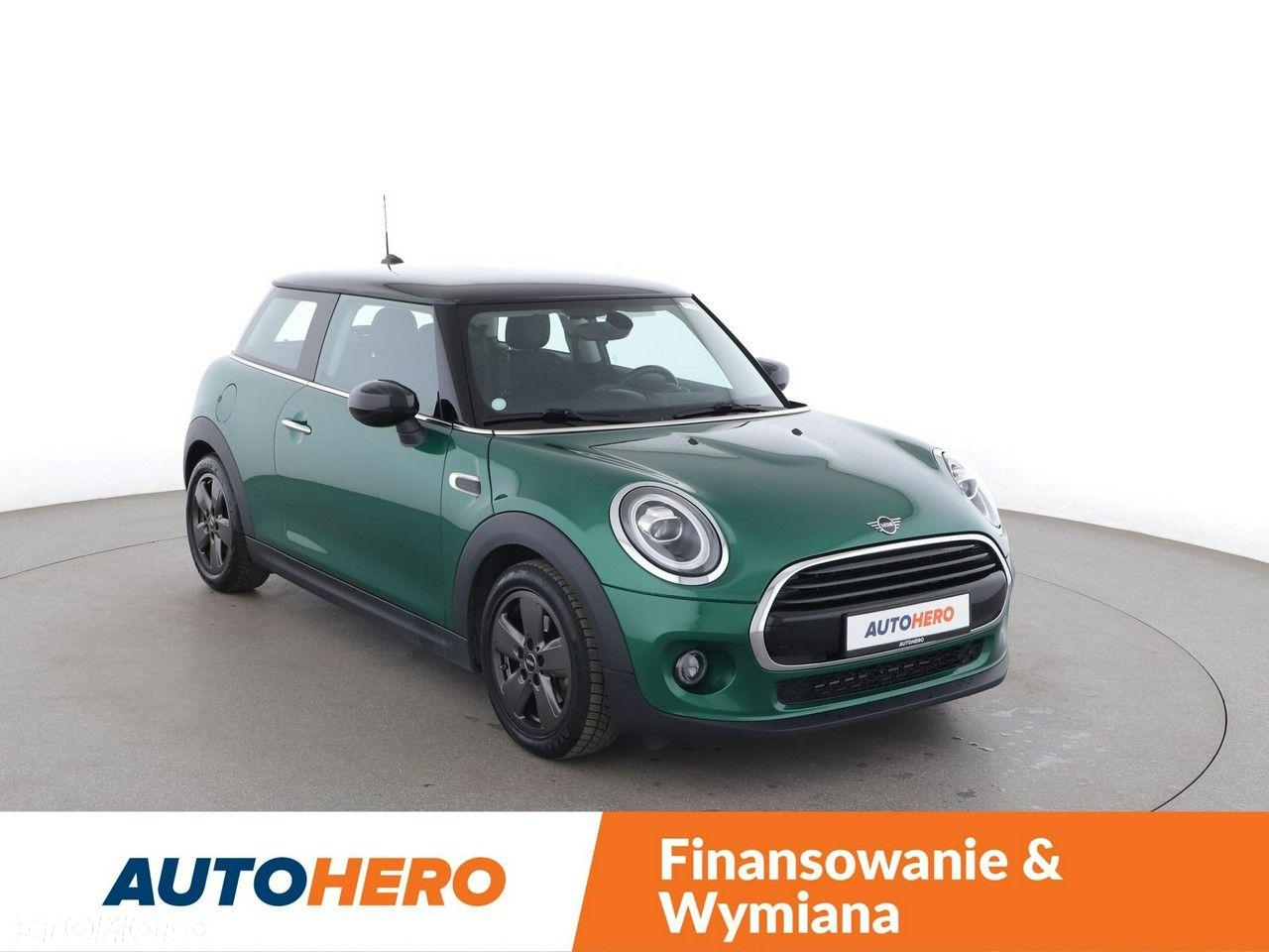 MINI Cooper Standard - 10
