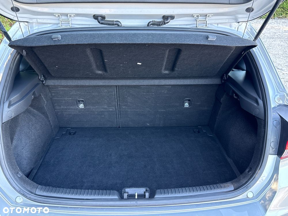 Hyundai i30 1.5 DPI Comfort - 12