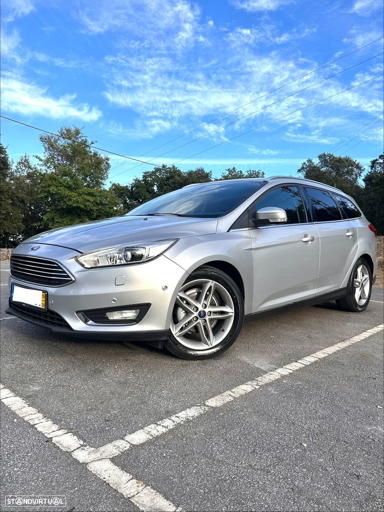 Ford Focus - 1