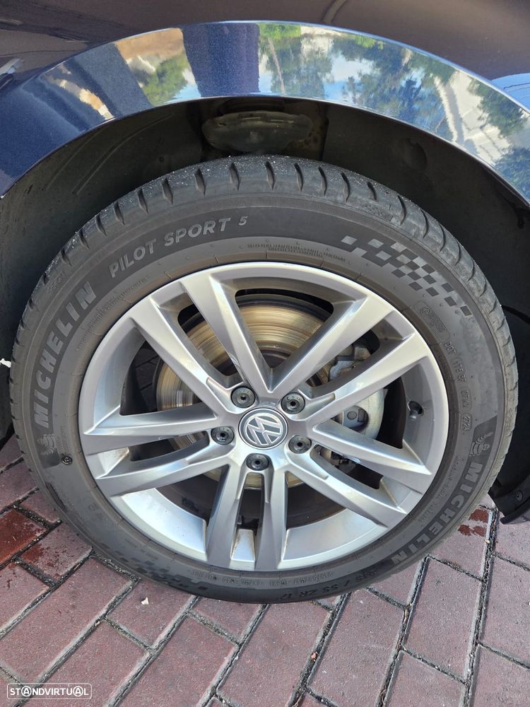 VW Passat 1.6 TDI BlueMotion - 29