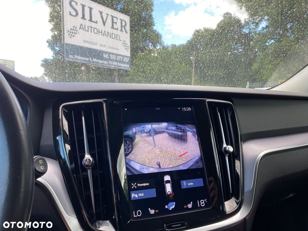 Volvo V60 D3 Geartronic Momentum Pro - 8