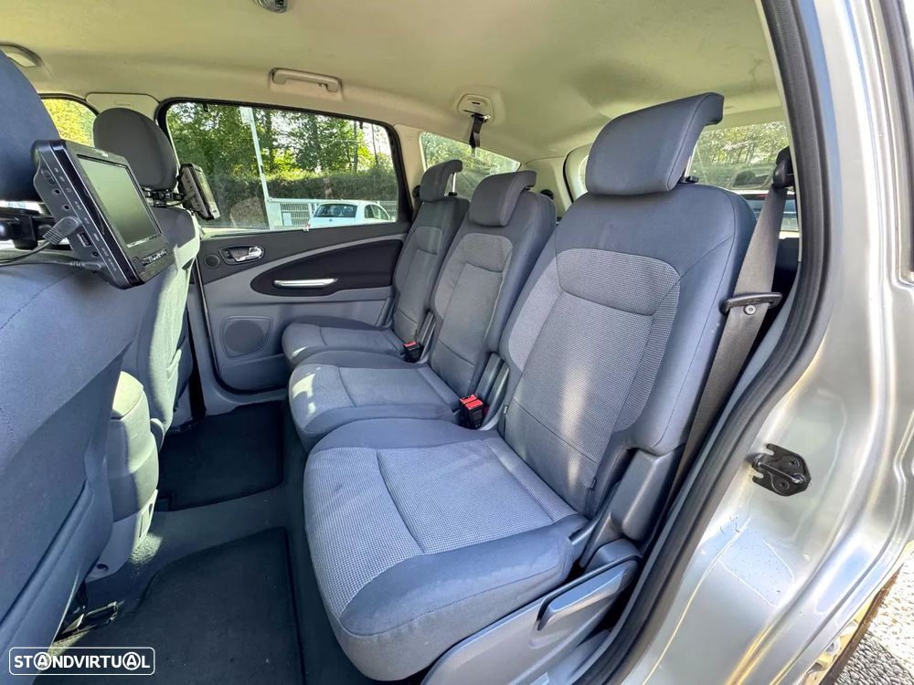 Ford S-Max 1.8 TDCi Trend 7L - 5