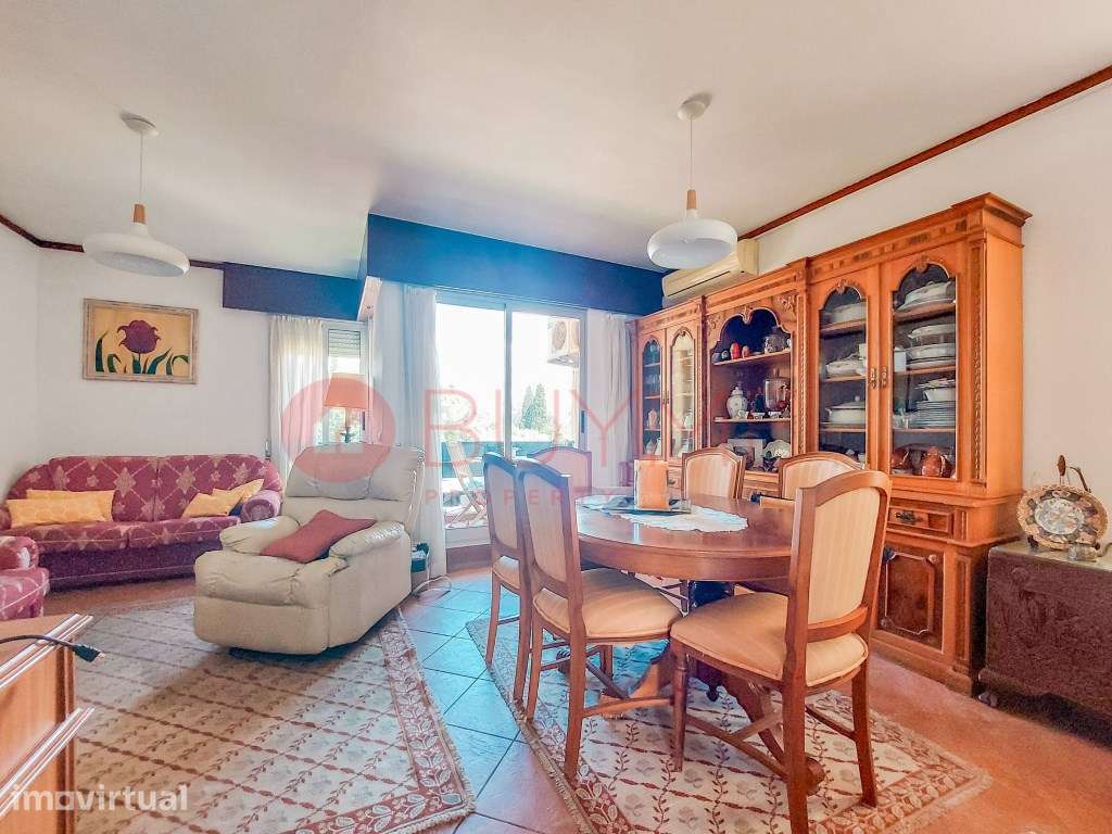 Apartamento T3 Duplex com Piscina em Vilamoura junto à Marina - Grande imagem: 4/28
