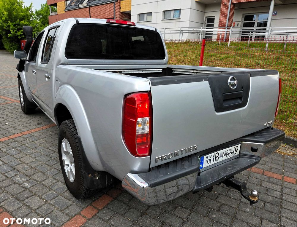 Nissan Frontier - 6