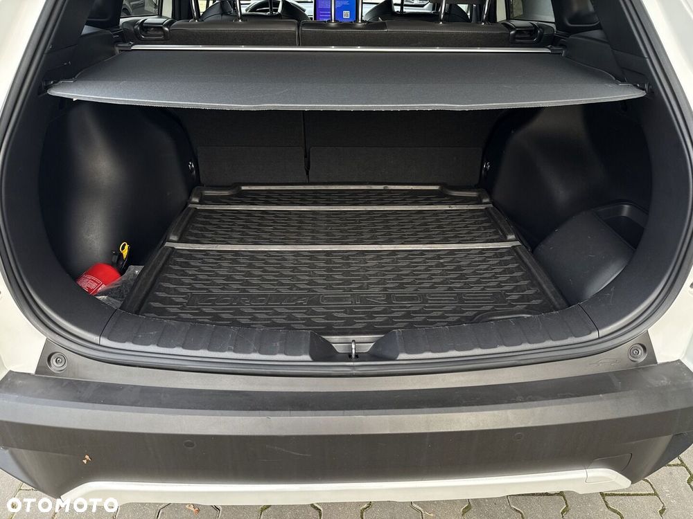 Toyota Corolla Cross 2.0 Hybrid Premiere Edition AWD - 15
