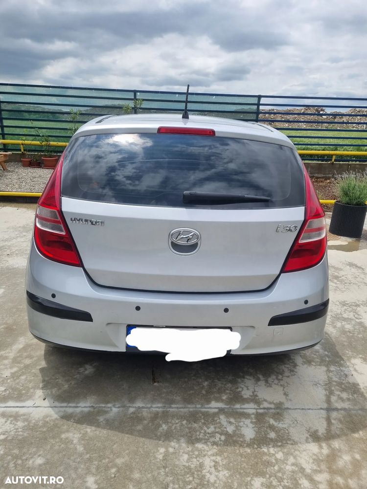 Hyundai i30 1.4 GL Classic - 9