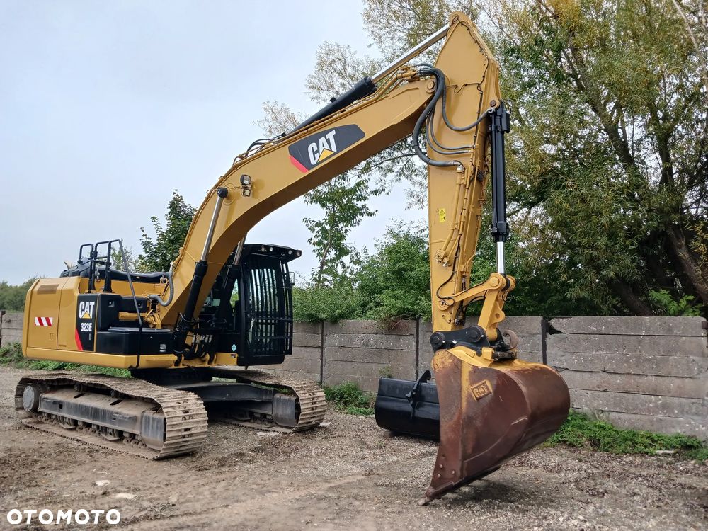 Caterpillar 323 EL