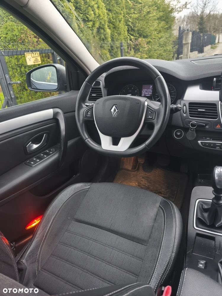 Renault Laguna 2.0 Authentique - 8