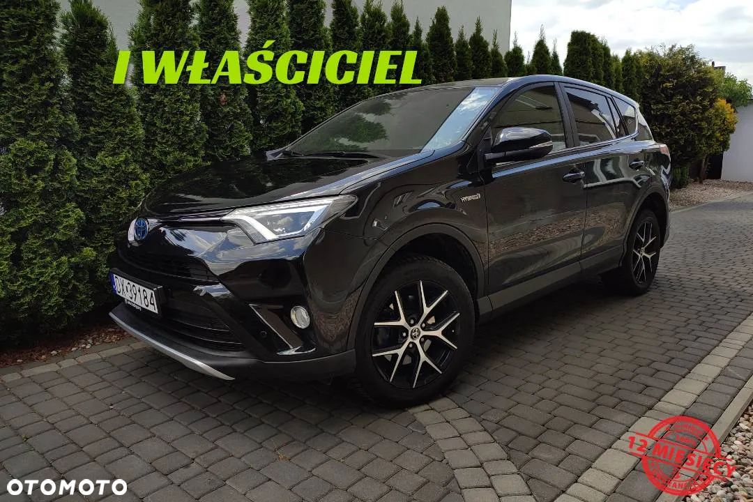 Toyota RAV4 - 1