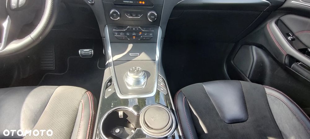 Ford S-Max 2.0 EcoBlue ST-LINE - 33