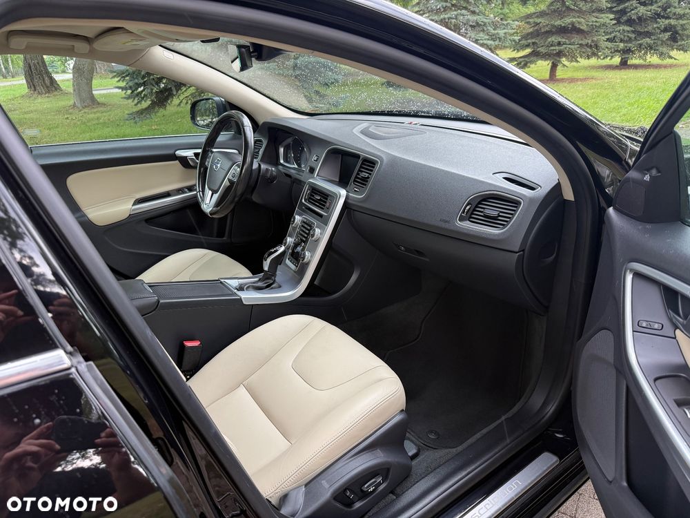 Volvo S60 - 8