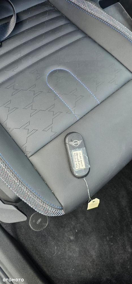 MINI Countryman SE ALL4 John Cooper Works Trim - 16