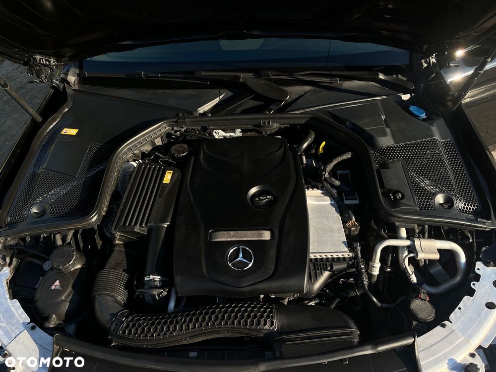 Mercedes-Benz Klasa C 300 7G-TRONIC Exclusive - 14
