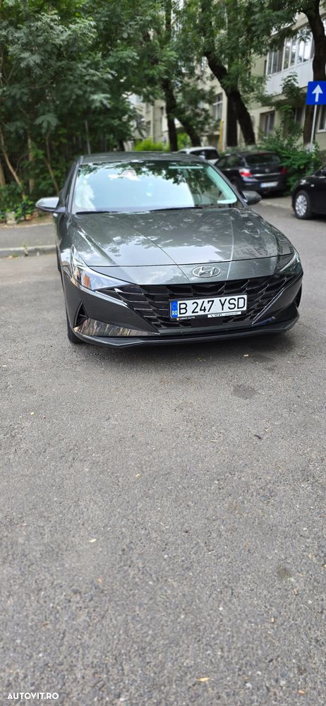 Hyundai Elantra 1.6 l 123 CP 6MT Exclusive - 2