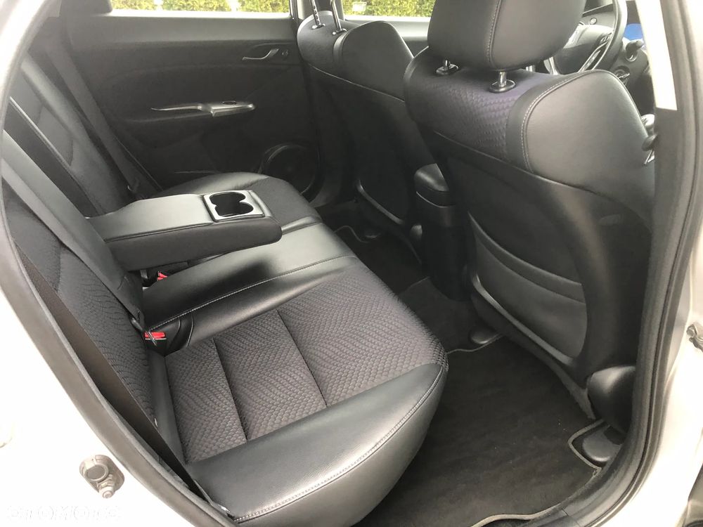 Honda Civic 1.4 i-VTEC Sport - 26