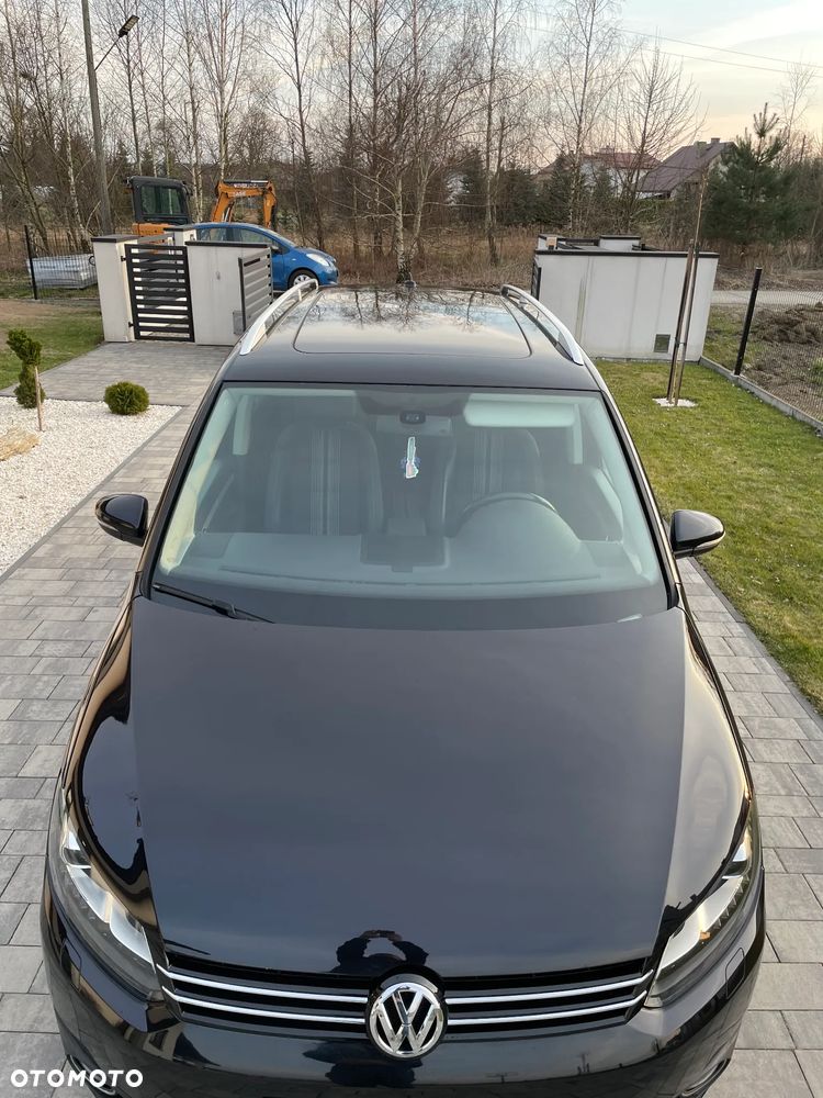 Volkswagen Touran 2.0 TDI DPF DSG MATCH - 8