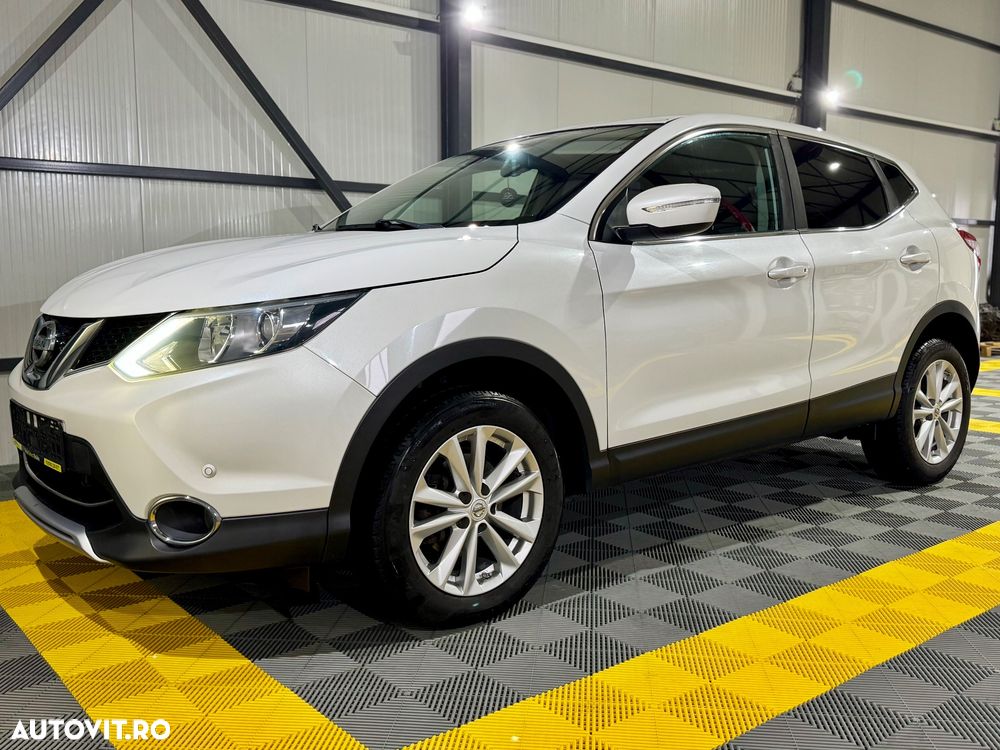 Nissan Qashqai 1.6 DCI Start/Stop N-Connecta - 14