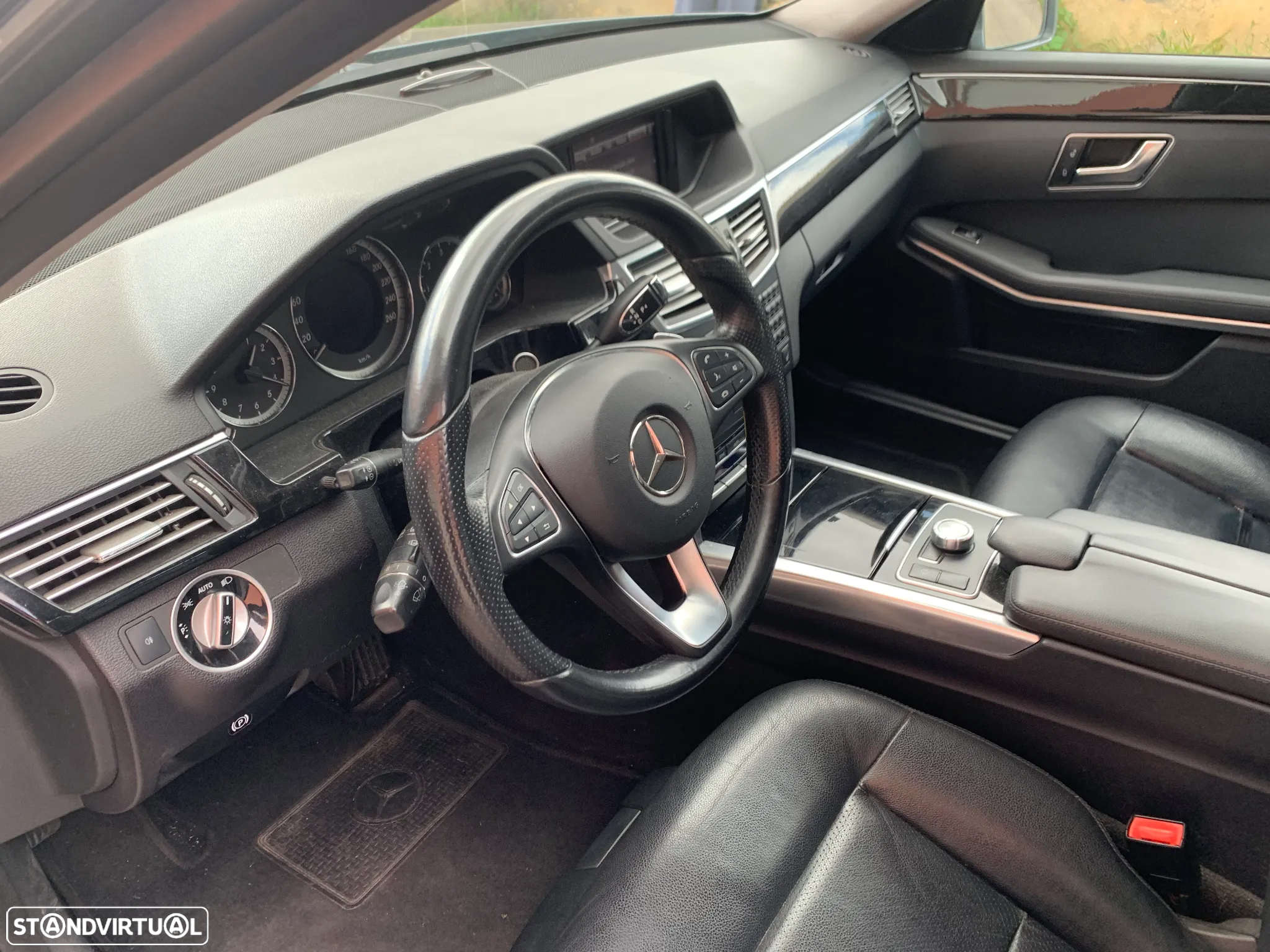 Mercedes-Benz E 200 BlueTEC 7G-TRONIC Avantgarde - 10