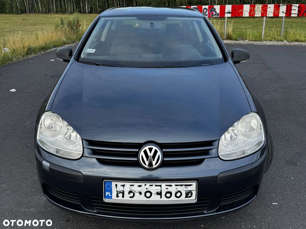Volkswagen Golf - 4