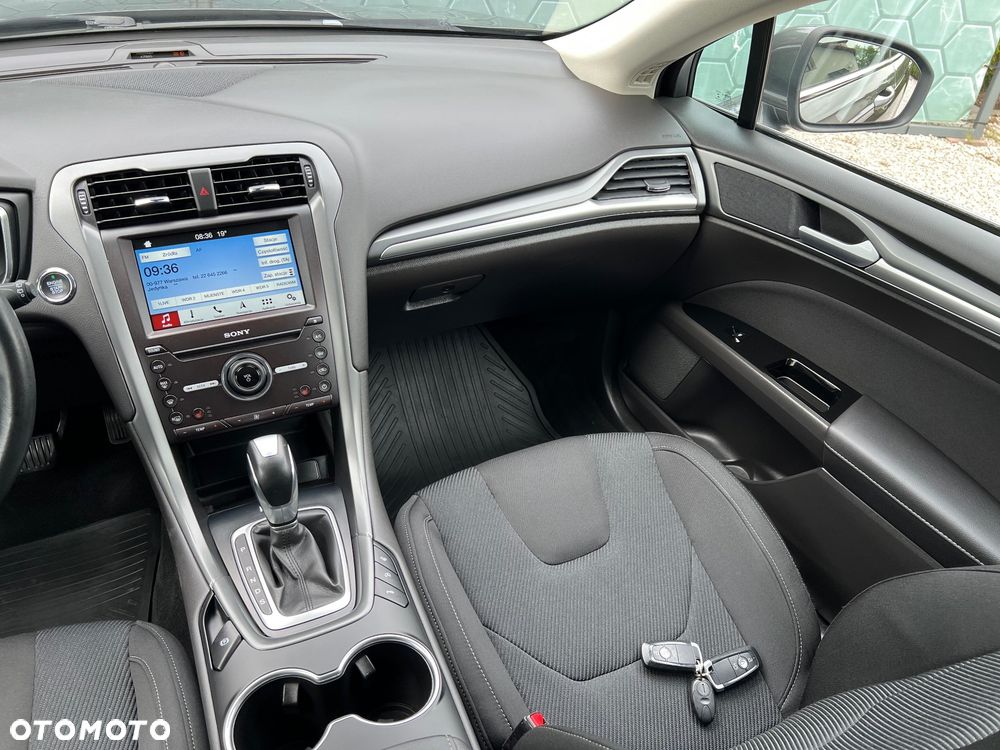 Ford Mondeo 2.0 TDCi Titanium PowerShift - 13