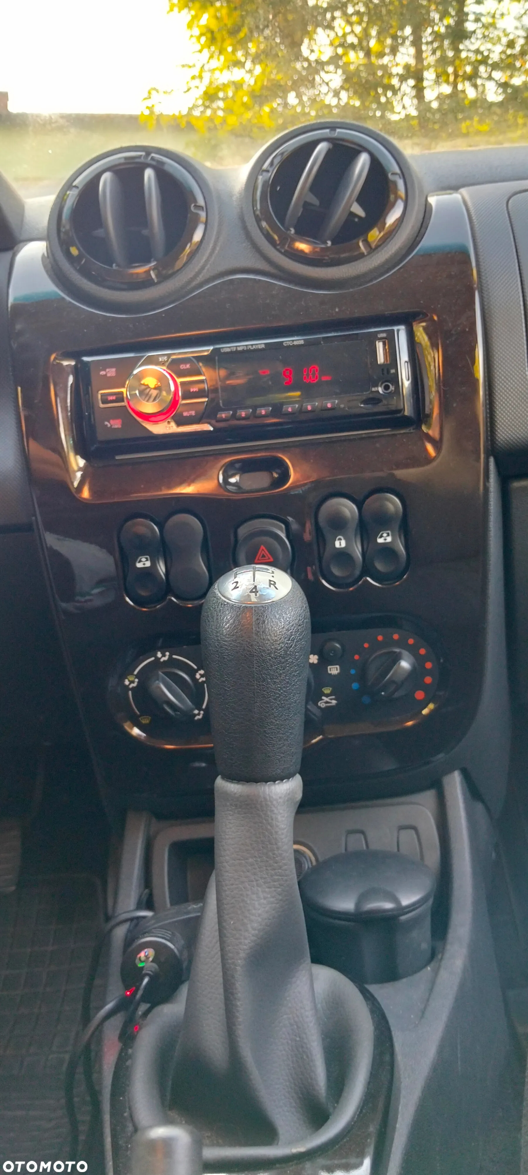 Dacia Duster 1.6 Ambiance - 13