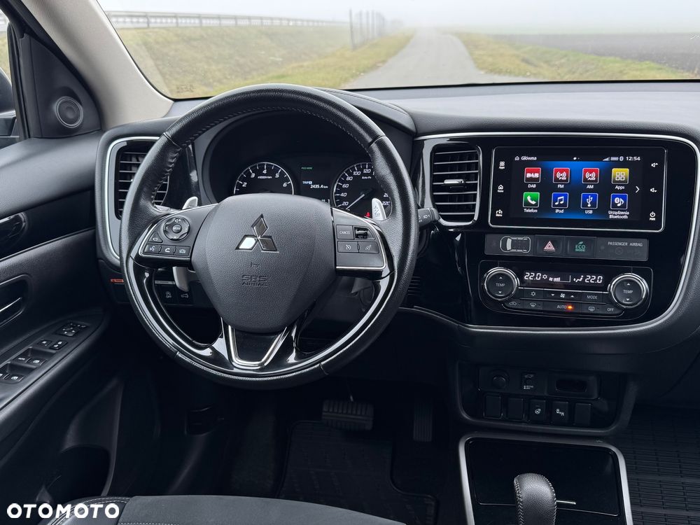 Mitsubishi Outlander 2.0 2WD CVT Diamant Edition+ - 27