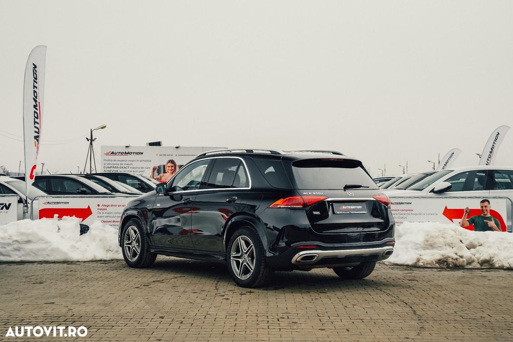 Mercedes-Benz GLE 350 e 4MATIC - 4