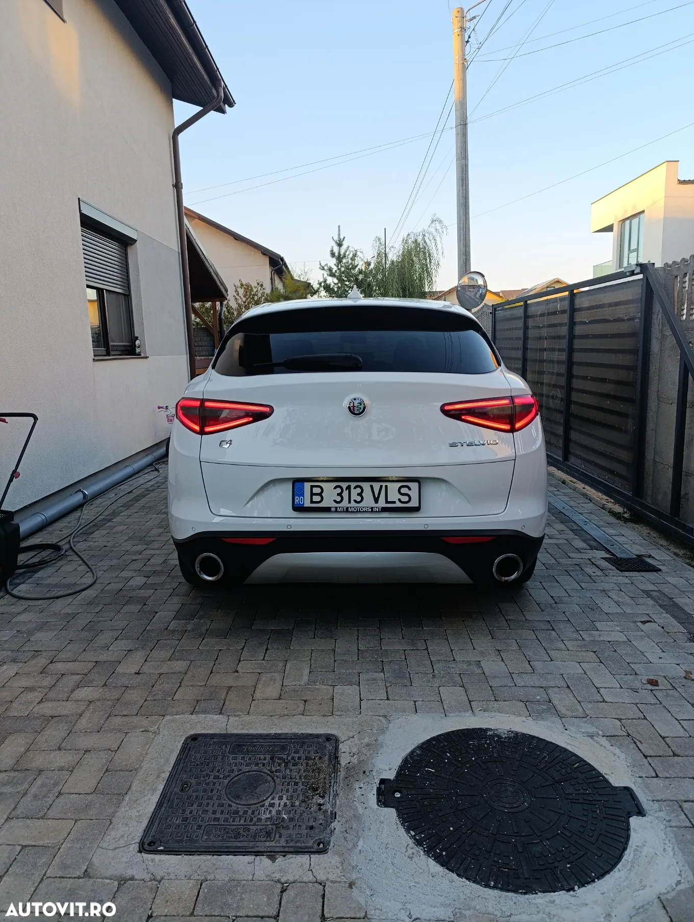 Alfa Romeo Stelvio 2.0 Turbo AWD AT8 Super - 3