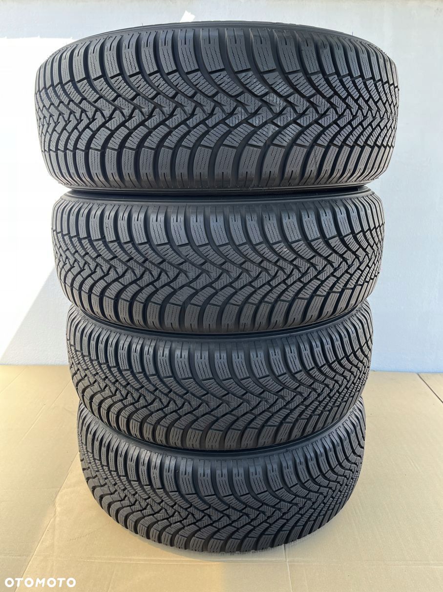 OPONY 235/60/18 107V FALKEN EUROWINTER HS01 SUV - 1
