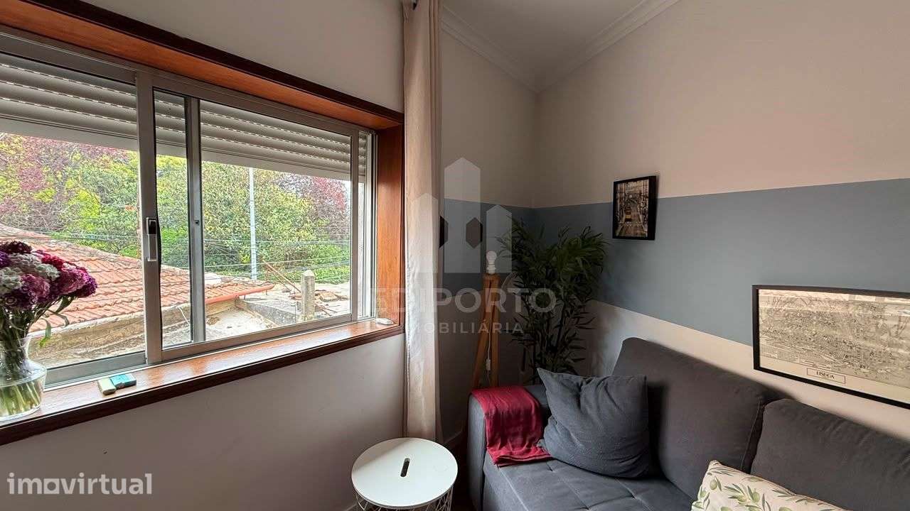 Apartamento T2 mobilado no Candal, próximo ao arrábida Shopping -  Dis - Grande imagem: 3/10