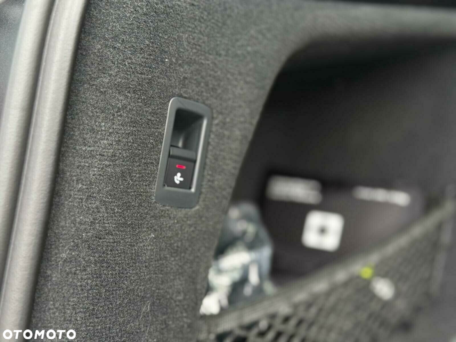 Audi A6 Allroad - 36