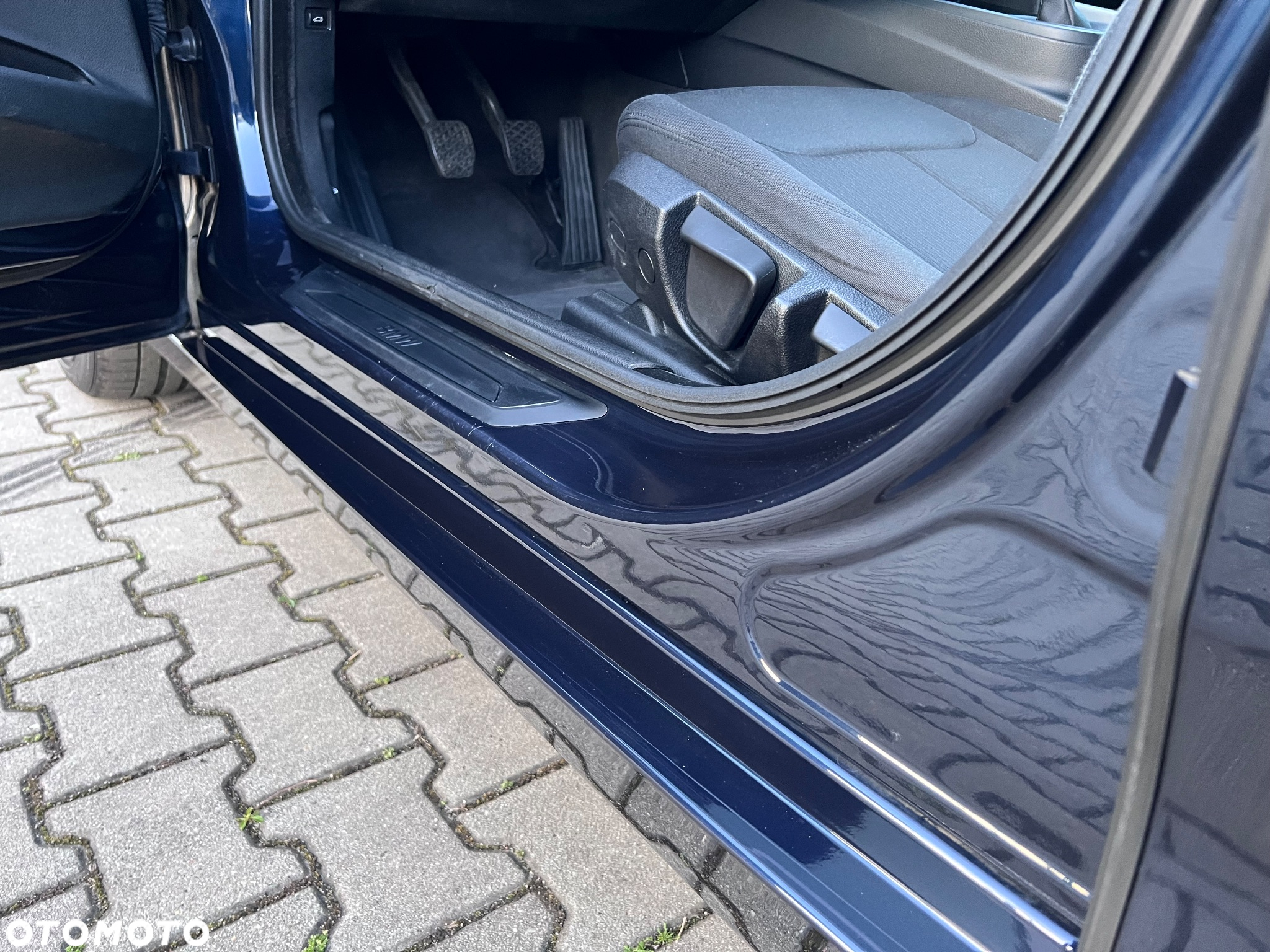 BMW Seria 3 318d EU6 - 32