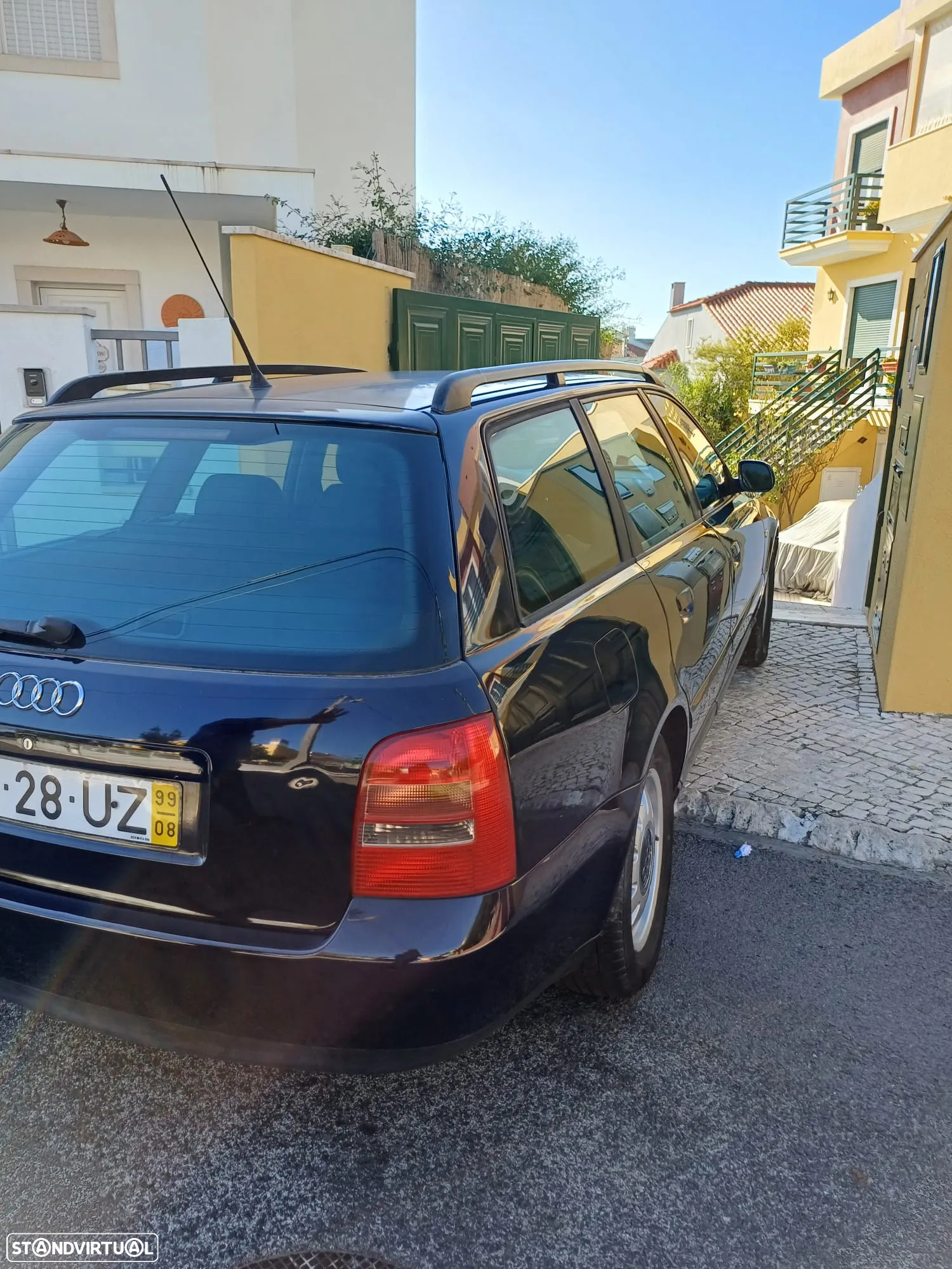 Audi A4 Avant 1.9 TDI Attraction - 4