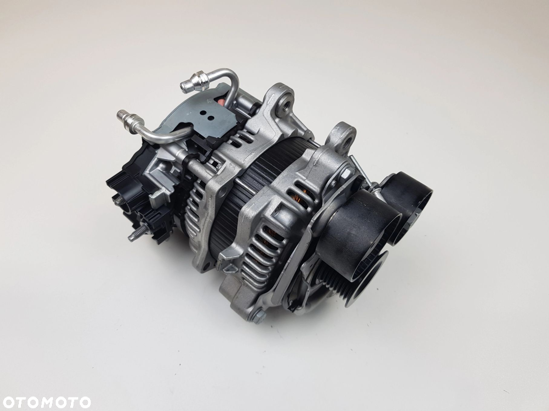 Alternator BMW G01 G20 G21 G30 G31 8490432 - 6
