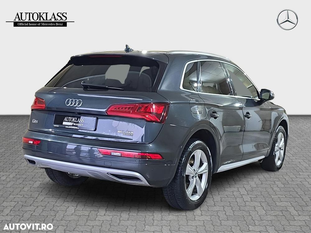 Audi Q5 2.0 40 TDI quattro S tronic Design - 3