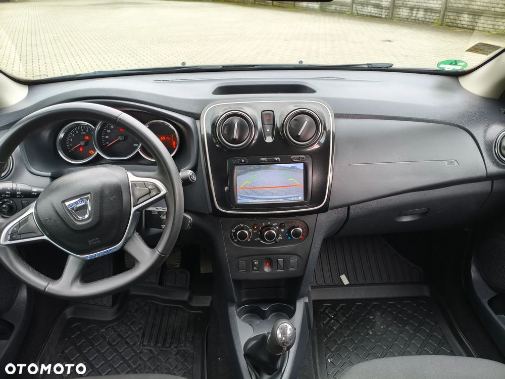 Dacia Sandero 0.9 TCe SL Celebration S&S EU6 - 10