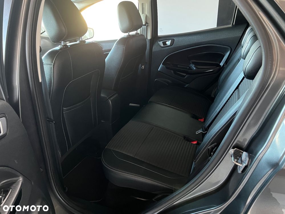 Ford EcoSport - 28