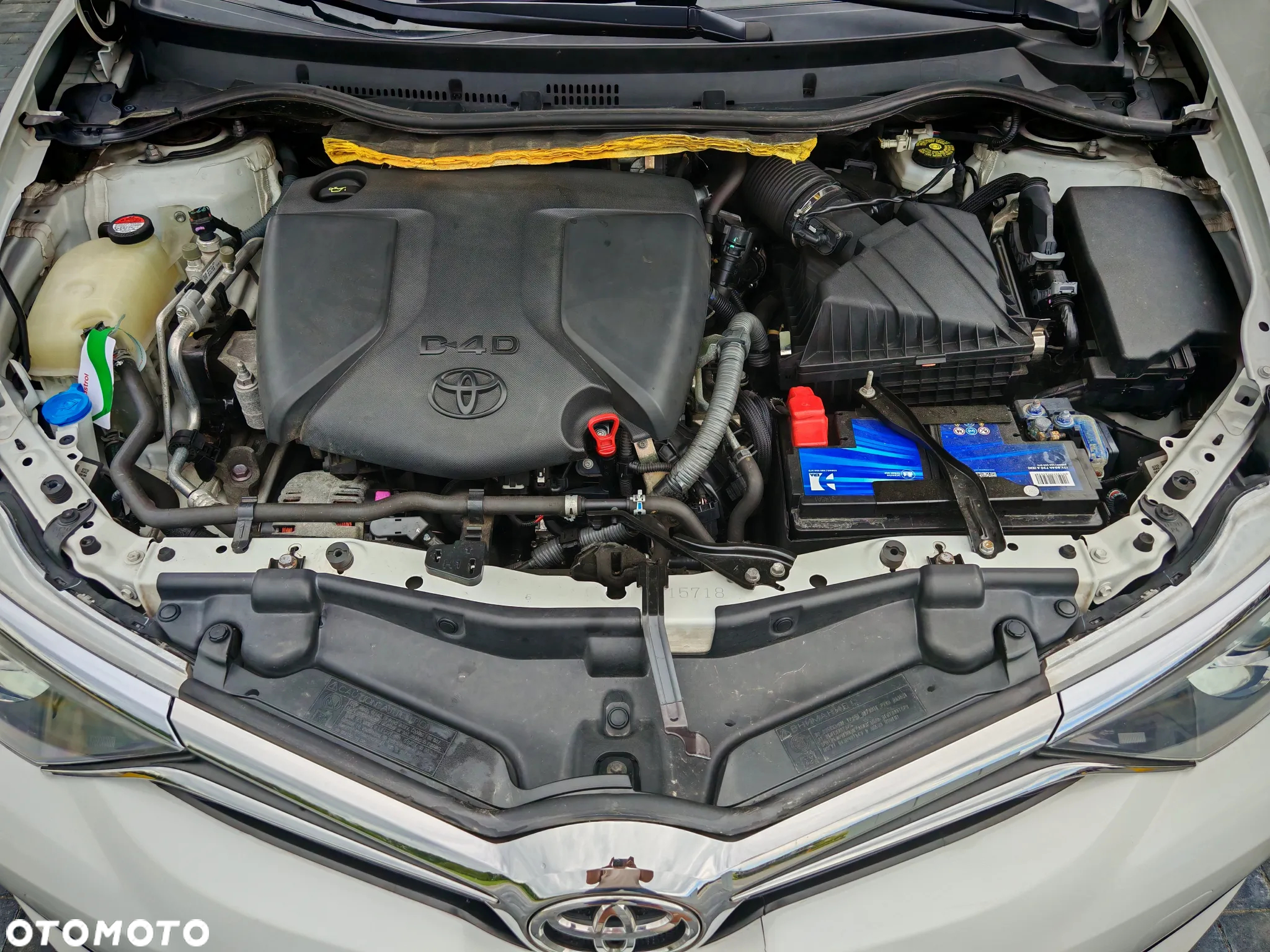 Toyota Auris 1.6 D-4D Premium - 36