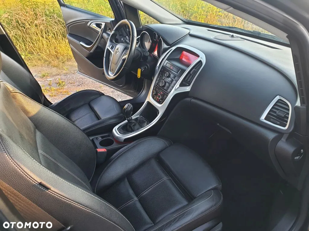 Opel Astra IV 1.4 T Sport - 11