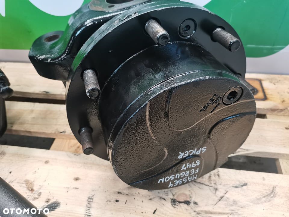 Massey Ferguson 8947 {Reduktor Spicer} - 10