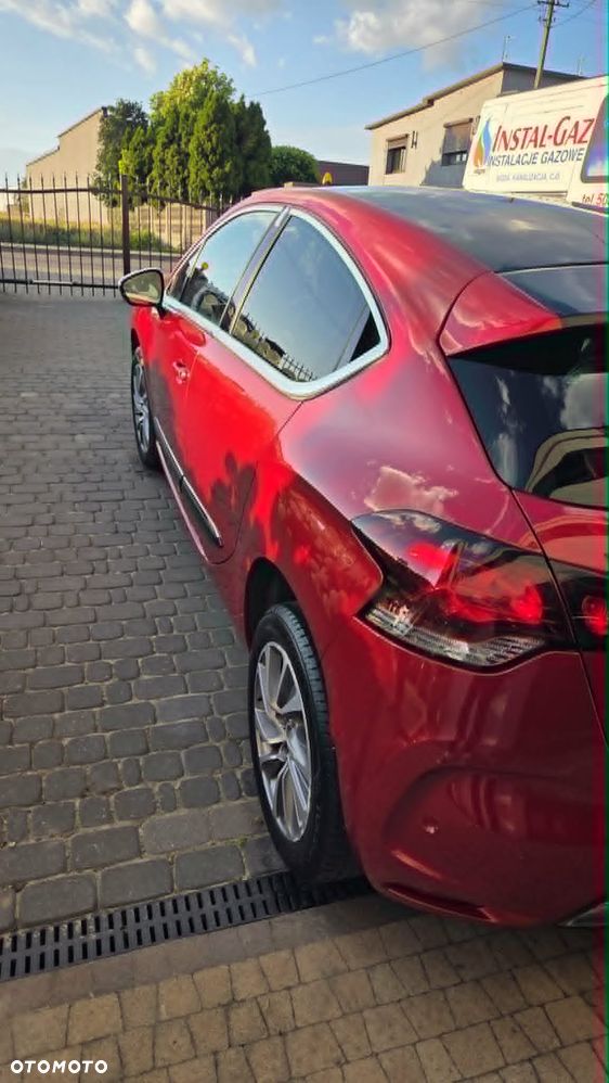 Citroën DS4 1.6 HDi SoChic - 6