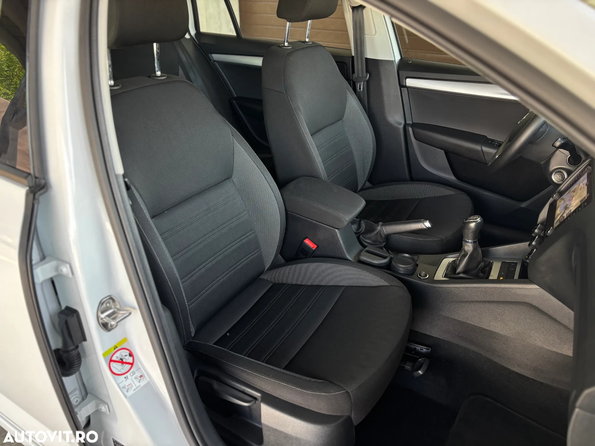 Skoda Octavia Combi Diesel 1.6 TDI Ambition - 14