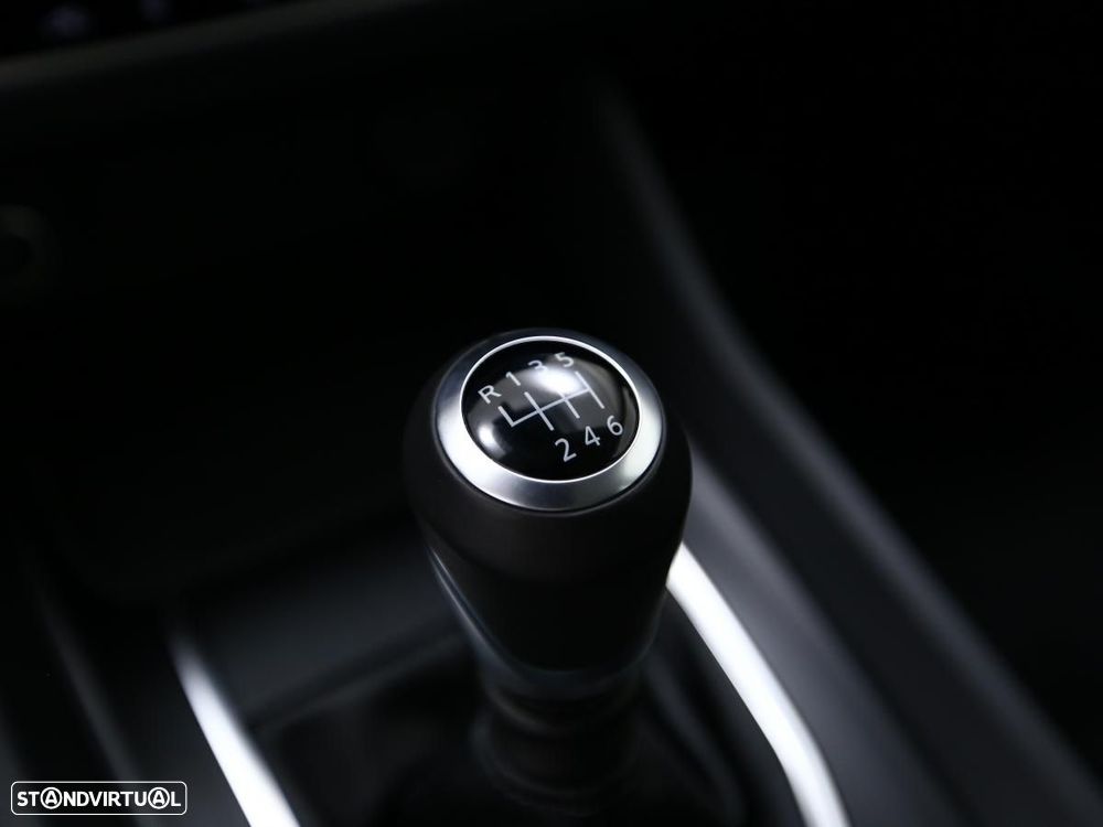 Nissan Qashqai 1.3 DIG-T MHEV Acenta - 23