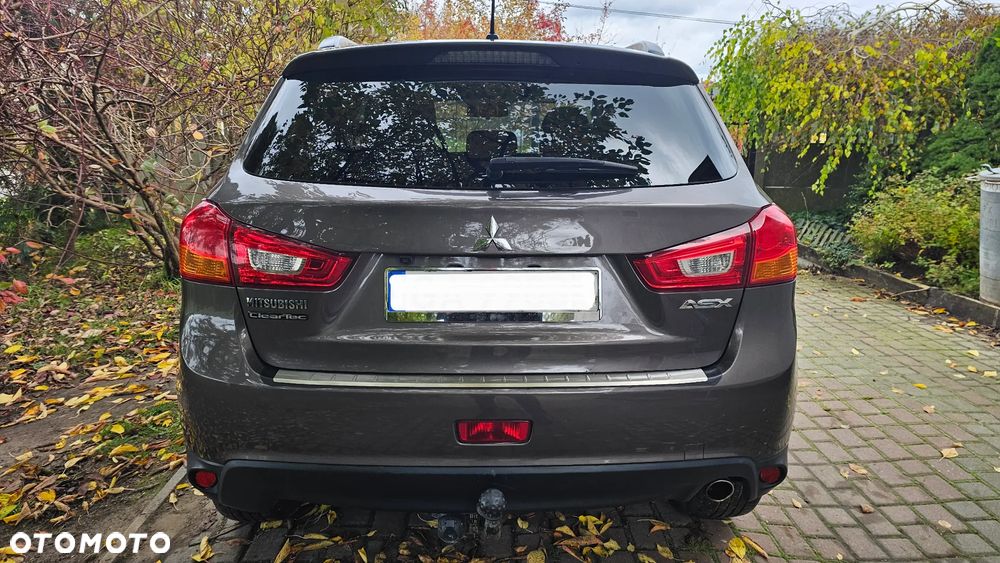 Mitsubishi ASX - 11
