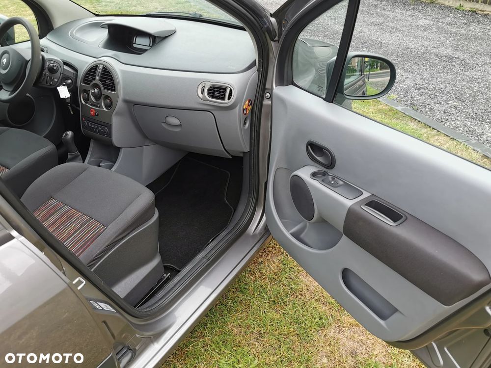 Renault Modus 1.2 16V Night&Day - 11