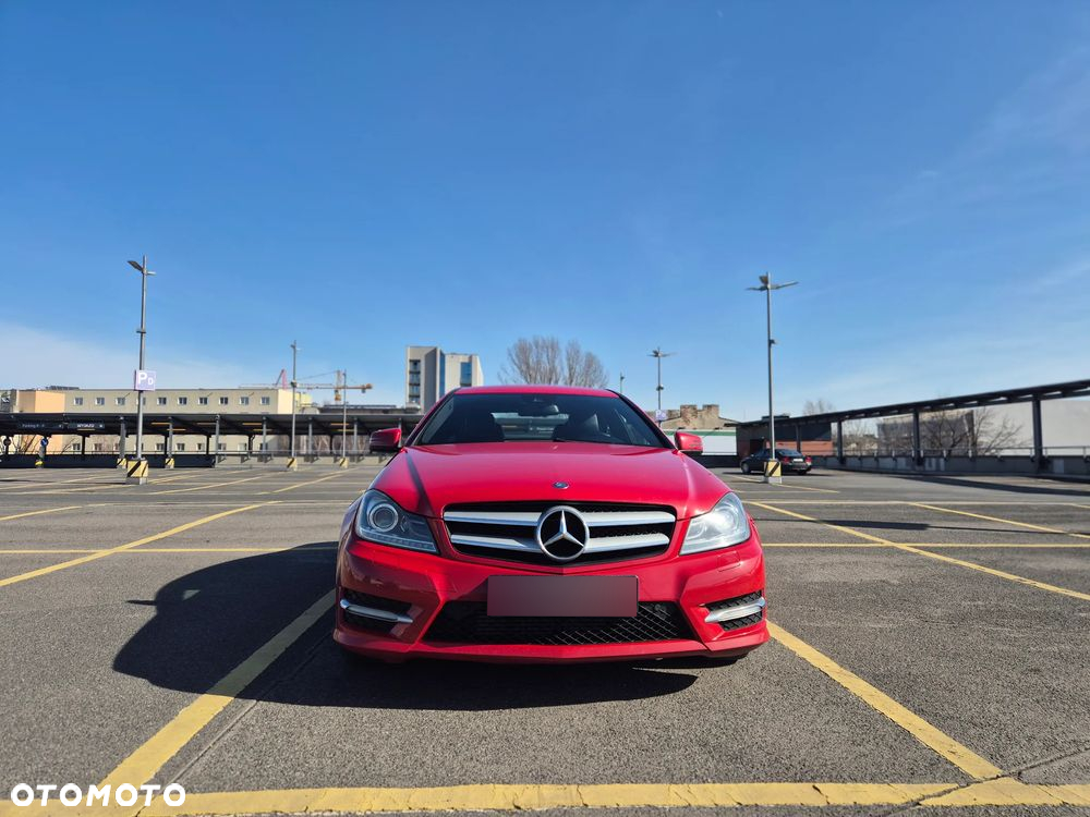 Mercedes-Benz Klasa C 180 CGI BlueEff - 3
